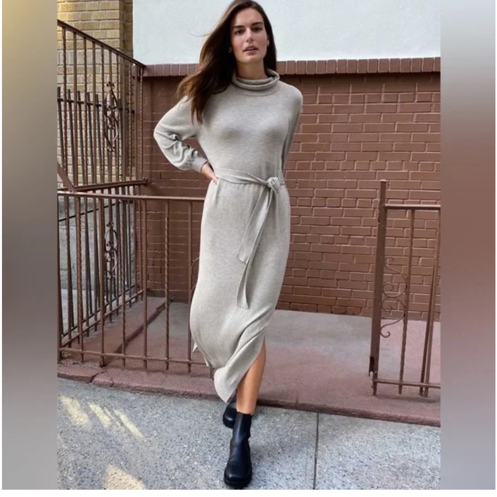 The Group X Babaton Aritzia Ono Long Belted Sweater Midi Dress Gray